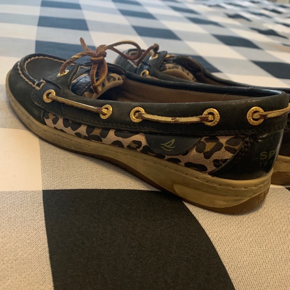 Sperry’s - Picture 3 of 4